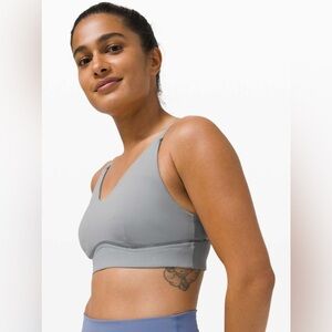 Lululemon radiant motion bra, medium support size 6 b/c cups in rhino grey
